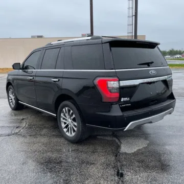 More photos of 2018 Ford Expedition Limited at Indy Auto Man - Westfield, IN