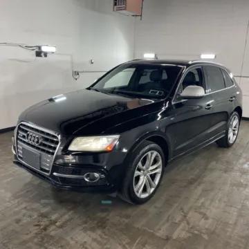 Photos of 2015 Audi SQ5 3.0T Premium Plus quattro for sale in Westfield, IN at Indy Auto Man - Westfield