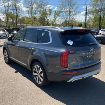 More photos of 2020 Kia Telluride S at Indy Auto Man - Westfield, IN