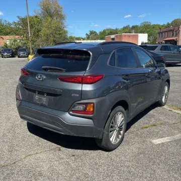 Another view of 2018 Hyundai Kona SEL for sale in Westfield, IN at Indy Auto Man - Westfield