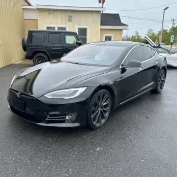 Photos of 2019 Tesla Model S 100D for sale in Westfield, IN at Indy Auto Man - Westfield