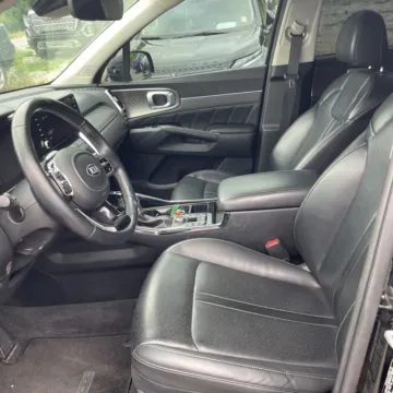 More photos of 2021 Kia Sorento SX at Indy Auto Man - Westfield, IN