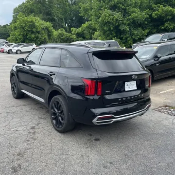More photos of 2021 Kia Sorento SX at Indy Auto Man - Westfield, IN