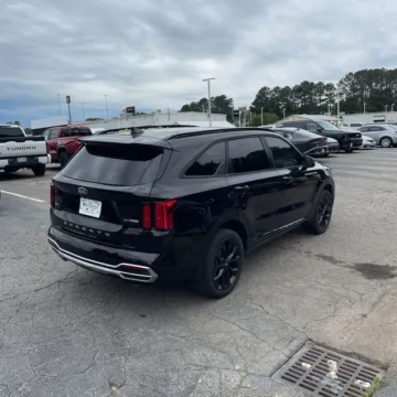 Another view of 2021 Kia Sorento SX for sale in Westfield, IN at Indy Auto Man - Westfield