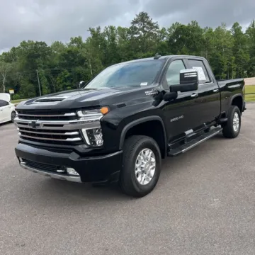 Photos of 2023 Chevrolet Silverado 3500HD High Country for sale in Westfield, IN at Indy Auto Man - Westfield