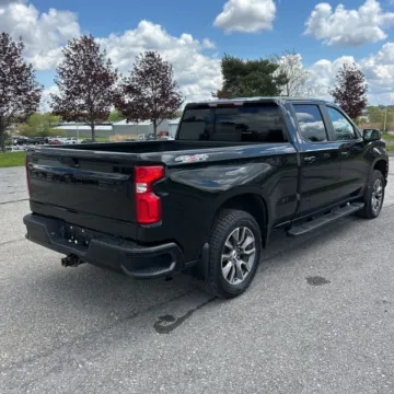 More photos of 2019 Chevrolet Silverado 1500 RST at Indy Auto Man - Westfield, IN
