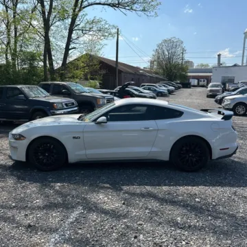 More photos of 2019 Ford Mustang GT Premium at Indy Auto Man - Westfield, IN