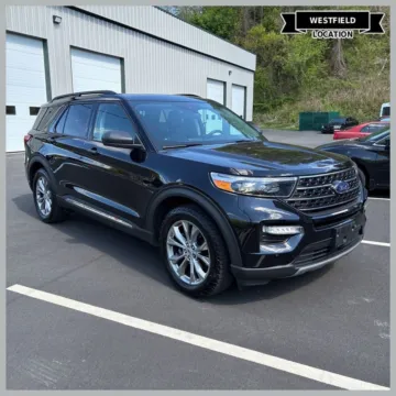 Black 2021 Ford Explorer XLT for sale in Westfield, IN