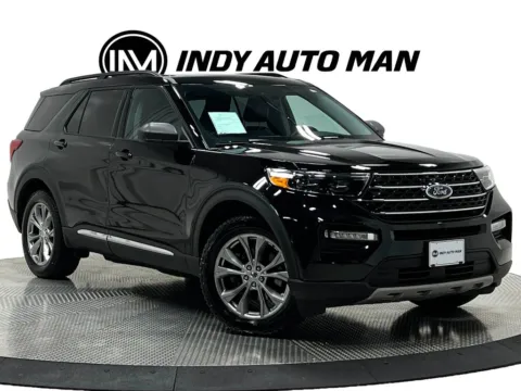 Photos of 2021 Ford Explorer XLT for sale in Westfield, IN at Indy Auto Man - Westfield