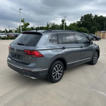Another view of 2018 Volkswagen Tiguan 2.0T SE for sale in Westfield, IN at Indy Auto Man - Westfield
