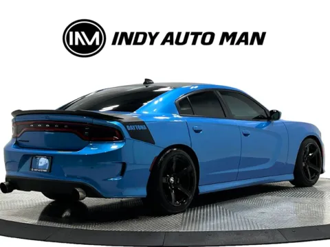 More photos of 2019 Dodge Charger R/T at Indy Auto Man - Westfield, IN