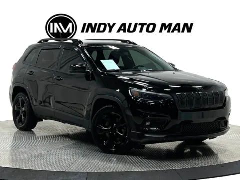 Photos of 2019 Jeep Cherokee Latitude Plus for sale in Westfield, IN at Indy Auto Man - Westfield