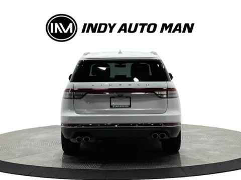 More photos of 2020 Lincoln Aviator Reserve Premium at Indy Auto Man - Westfield, IN