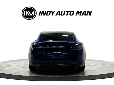 More photos of 2016 Tesla Model S 70D at Indy Auto Man - Westfield, IN