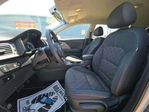 More photos of 2019 Kia Niro LX at Indy Auto Man - Westfield, IN