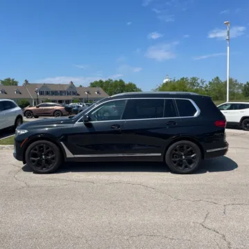 More photos of 2020 BMW X7 xDrive40i at Indy Auto Man - Westfield, IN