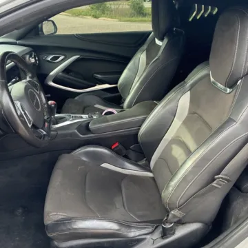More photos of 2019 Chevrolet Camaro SS 2SS at Indy Auto Man - Westfield, IN