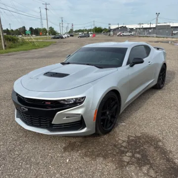 Photos of 2019 Chevrolet Camaro SS 2SS for sale in Westfield, IN at Indy Auto Man - Westfield