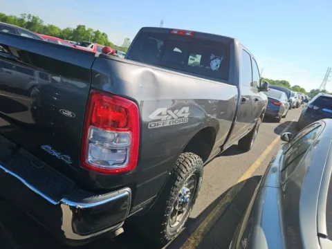 More photos of 2019 Ram 2500 Tradesman at Indy Auto Man - Westfield, IN