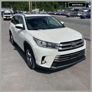 White 2018 Toyota Highlander Limited Platinum for sale in Westfield, IN