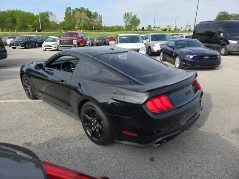 More photos of 2019 Ford Mustang GT Premium at Indy Auto Man - Westfield, IN