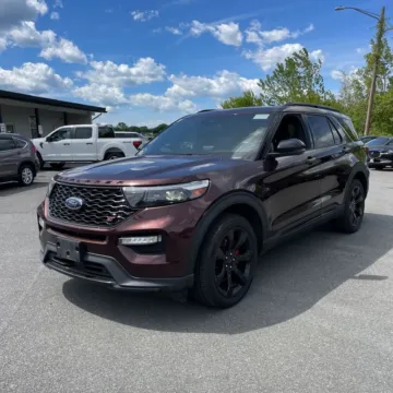 Photos of 2020 Ford Explorer ST for sale in Westfield, IN at Indy Auto Man - Westfield