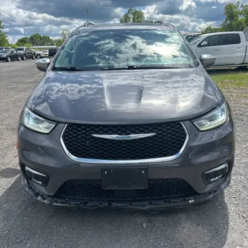 Photos of 2021 Chrysler Pacifica Hybrid Limited for sale in Westfield, IN at Indy Auto Man - Westfield