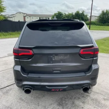 More photos of 2017 Jeep Grand Cherokee SRT at Indy Auto Man - Westfield, IN