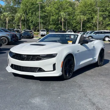 Photos of 2021 Chevrolet Camaro LT1 for sale in Westfield, IN at Indy Auto Man - Westfield