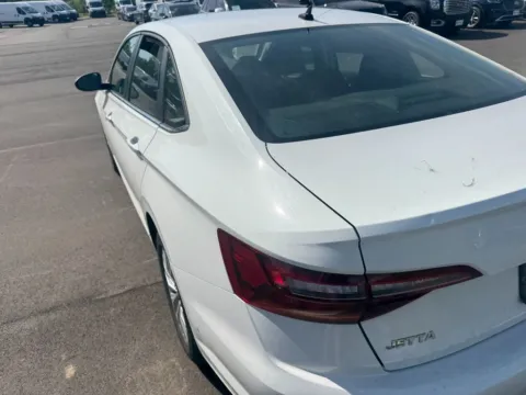 More photos of 2019 Volkswagen Jetta 1.4T S at Indy Auto Man - Westfield, IN