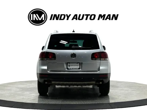 More photos of 2008 Volkswagen Touareg 2 VR6 FSI at Indy Auto Man - Westfield, IN
