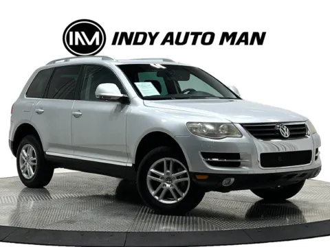 Photos of 2008 Volkswagen Touareg 2 VR6 FSI for sale in Westfield, IN at Indy Auto Man - Westfield