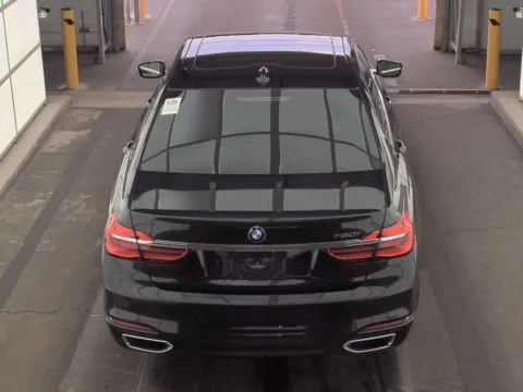 More photos of 2018 BMW 7 Series 750i at Indy Auto Man - Westfield, IN
