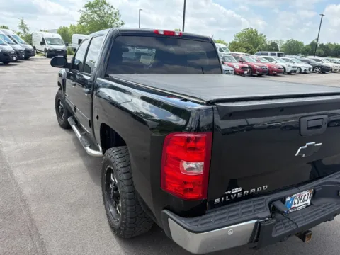 More photos of 2013 Chevrolet Silverado 1500 LT at Indy Auto Man - Westfield, IN