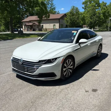 Photos of 2019 Volkswagen Arteon 2.0T SEL 4Motion for sale in Westfield, IN at Indy Auto Man - Westfield