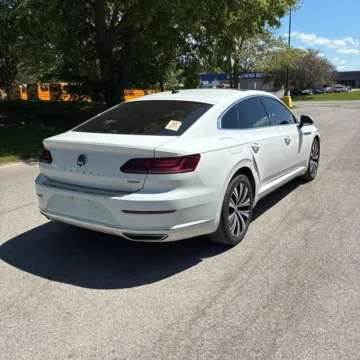 More photos of 2019 Volkswagen Arteon 2.0T SEL 4Motion at Indy Auto Man - Westfield, IN