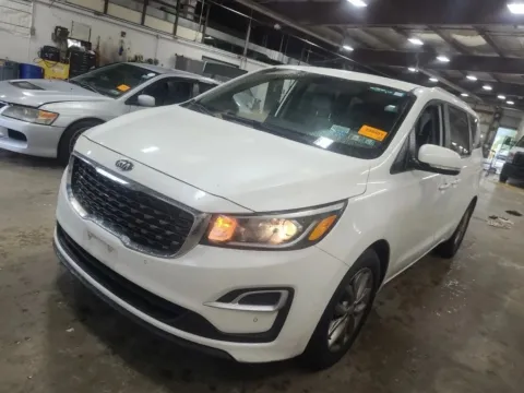 Photos of 2020 Kia Sedona EX for sale in Westfield, IN at Indy Auto Man - Westfield