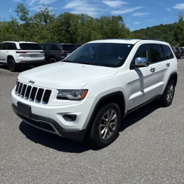 Photos of 2015 Jeep Grand Cherokee Limited for sale in Westfield, IN at Indy Auto Man - Westfield