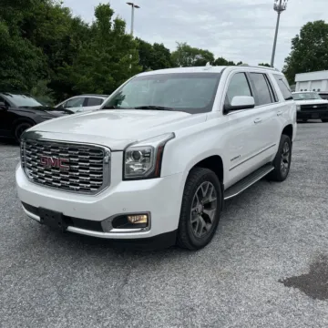 Photos of 2018 GMC Yukon Denali for sale in Westfield, IN at Indy Auto Man - Westfield