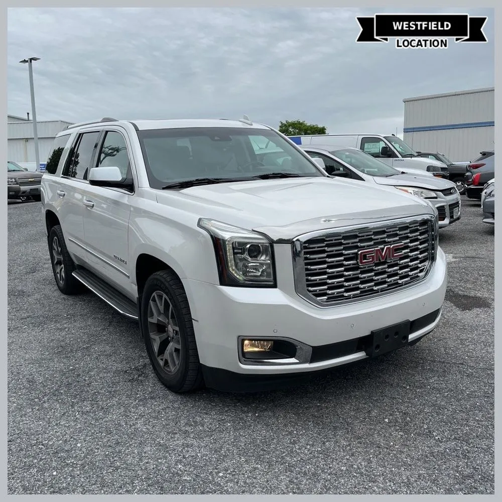 White 2018 GMC Yukon Denali for sale in Westfield, IN