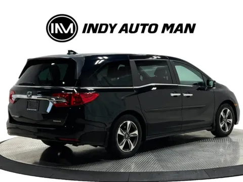 More photos of 2018 Honda Odyssey Touring at Indy Auto Man - Westfield, IN
