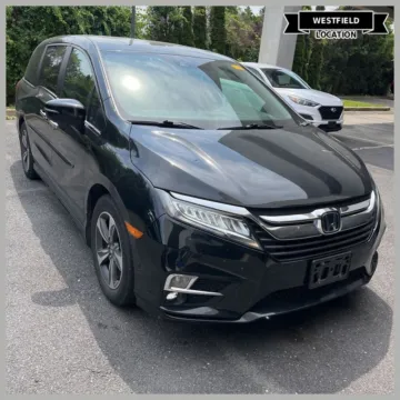 Black 2018 Honda Odyssey Touring for sale in Westfield, IN