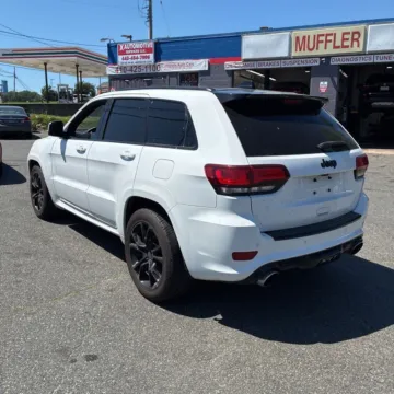 More photos of 2016 Jeep Grand Cherokee SRT at Indy Auto Man - Westfield, IN