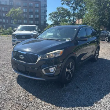Photos of 2018 Kia Sorento EX for sale in Westfield, IN at Indy Auto Man - Westfield