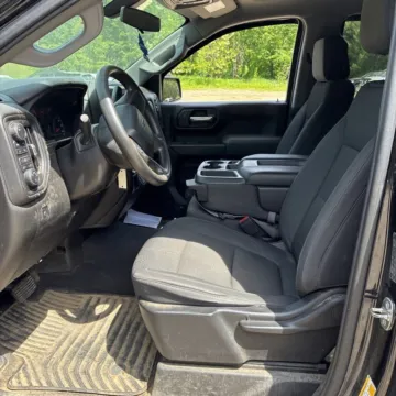 More photos of 2019 Chevrolet Silverado 1500 Custom Trail Boss at Indy Auto Man - Westfield, IN
