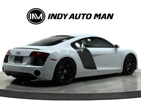 More photos of 2015 Audi R8 4.2 quattro at Indy Auto Man - Westfield, IN