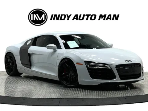 Photos of 2015 Audi R8 4.2 quattro for sale in Westfield, IN at Indy Auto Man - Westfield