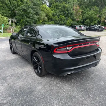 More photos of 2018 Dodge Charger SXT at Indy Auto Man - Westfield, IN