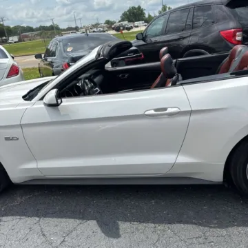 More photos of 2017 Ford Mustang GT Premium at Indy Auto Man - Westfield, IN
