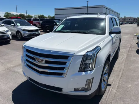 Photos of 2018 Cadillac Escalade Premium Luxury for sale in Westfield, IN at Indy Auto Man - Westfield